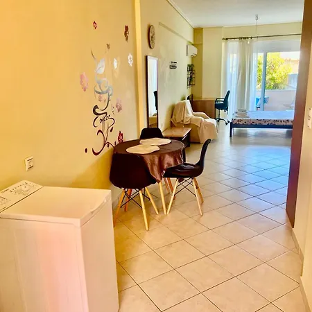 Apartament Garden View Cozy Studio Karababás